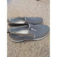 CNA-TROP Mens Gray Slip On